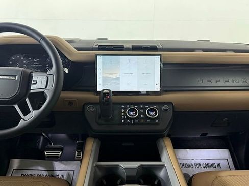 New 2025 Land Rover Defender 110 V8 image 23