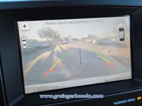 Used 2017 Ford Explorer Limited w/ Class II Trailer Tow Package image 16