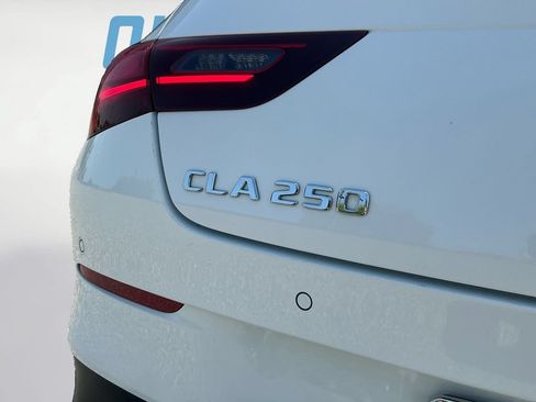 Used 2025 Mercedes-Benz CLA 250 image 19