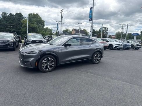 Used 2023 Ford Mustang Mach-E Premium AWD/4WD image 3