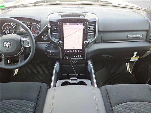 New 2026 RAM 3500 Big Horn AWD/4WD image 15