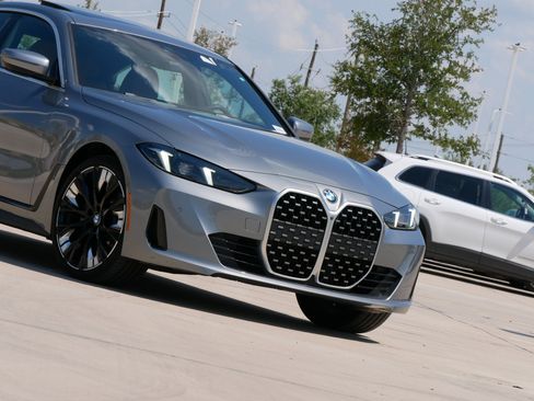 Certified 2025 BMW 430i RWD image 40