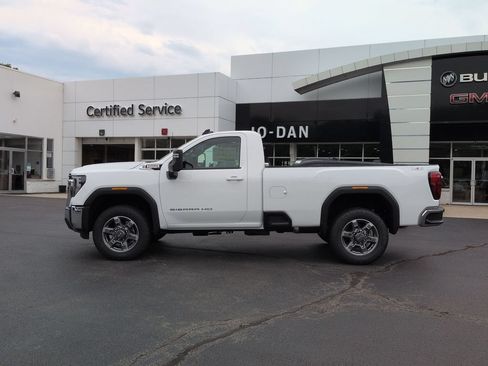 New 2026 GMC Sierra 2500 SLE w/ Max Trailering Package AWD/4WD image 8