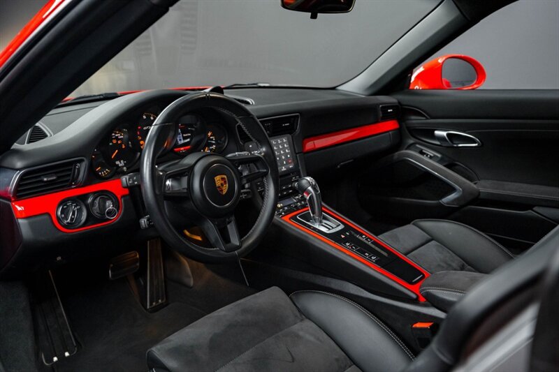 Used 2018 Porsche 911 GT3 w/ Sport Chrono Package RWD image 17