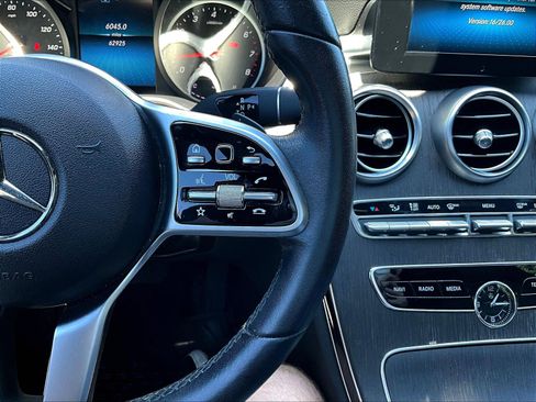 Used 2019 Mercedes-Benz C 300 4MATIC Sedan image 12