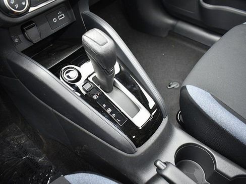 New 2025 Nissan Versa SV w/ Trunk Package image 12