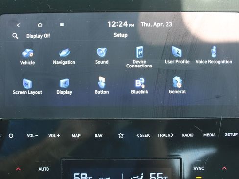 Used 2023 Hyundai Santa Cruz SEL Premium AWD/4WD image 46