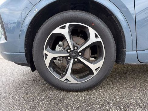 Certified 2025 Ford Escape ST-Line Elite w/ Premium Technology Package image 33