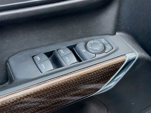 Used 2021 Chevrolet Silverado 1500 RST image 24