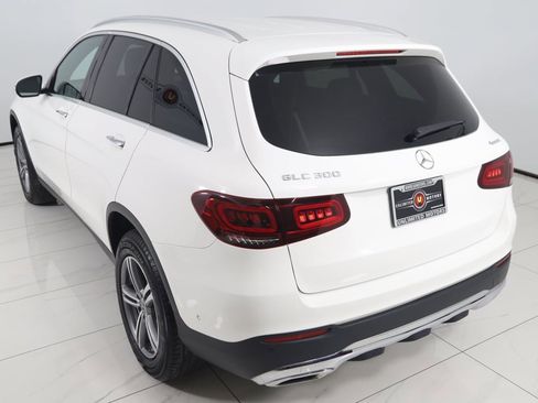 Used 2022 Mercedes-Benz GLC 300 4MATIC w/ Driver Assistance Package image 25