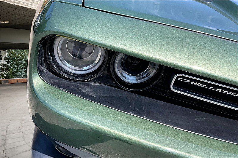 Used 2019 Dodge Challenger SXT AWD/4WD image 23