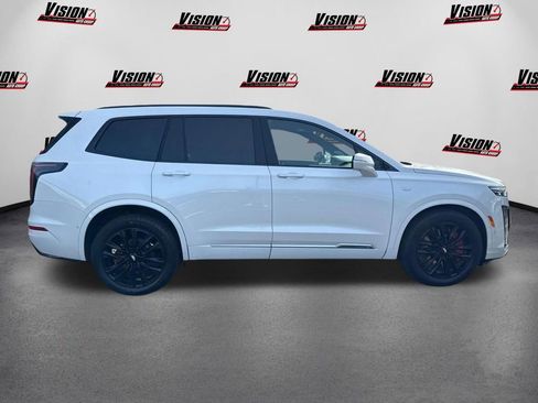 Used 2023 Cadillac XT6 Sport w/ Platinum Package AWD/4WD image 4