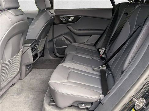 Certified 2026 Audi Q8 Premium Plus w/ Premium Plus Package AWD/4WD image 20