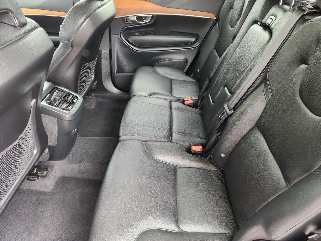 Used 2023 Volvo XC90 B5 Plus w/ Protection Package Premier AWD/4WD image 19