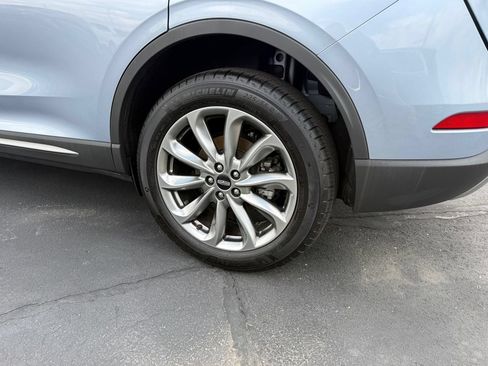Used 2022 Lincoln Corsair AWD w/ Premium Package image 9