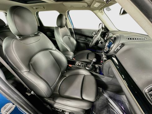 Used 2019 MINI Cooper Countryman S w/ Premium Package FWD image 28