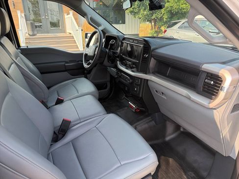 Used 2022 Ford F150 XL RWD image 19