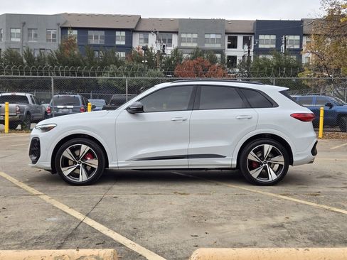 New 2025 Audi SQ5 Premium Plus image 7