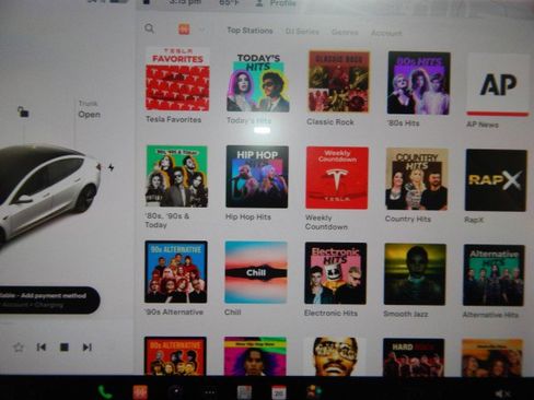 Used 2023 Tesla Model 3 Long Range image 17