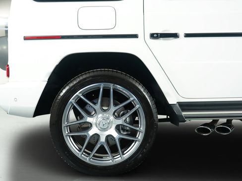 Used 2025 Mercedes-Benz G 63 AMG 4MATIC image 15