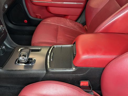 Used 2014 Dodge Charger SXT Plus RWD image 26