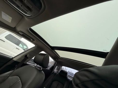 Used 2020 Kia Optima SE image 11