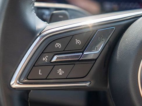 Used 2025 Buick Enclave Sport Touring AWD/4WD image 27