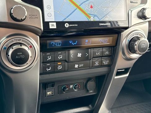 Used 2023 Toyota 4Runner Limited image 32