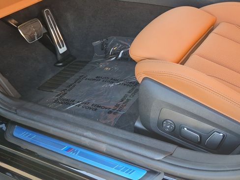 New 2026 BMW 330i Sedan w/ M Sport Package RWD image 17