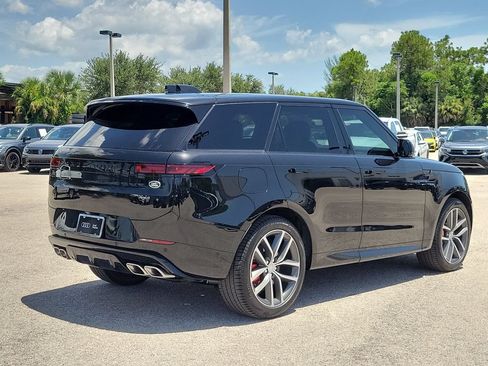 Used 2023 Land Rover Range Rover Sport First Edition AWD/4WD image 4