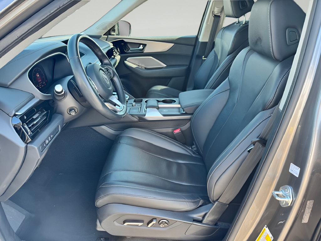 Used 2023 Acura MDX w/ Technology Package AWD/4WD image 11