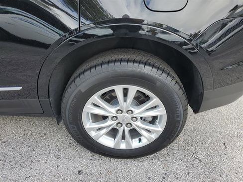 Certified 2022 Cadillac XT5 Luxury image 32