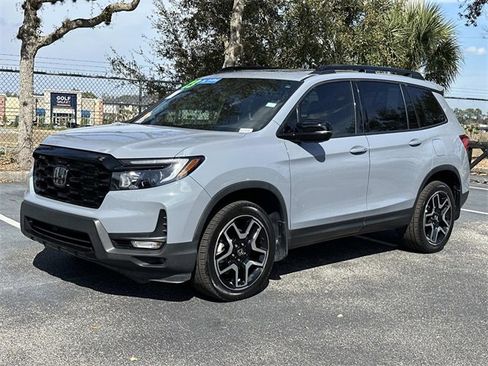 Used 2023 Honda Passport Elite image 7