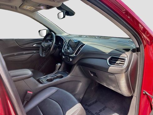 Used 2020 Chevrolet Equinox Premier AWD/4WD image 29