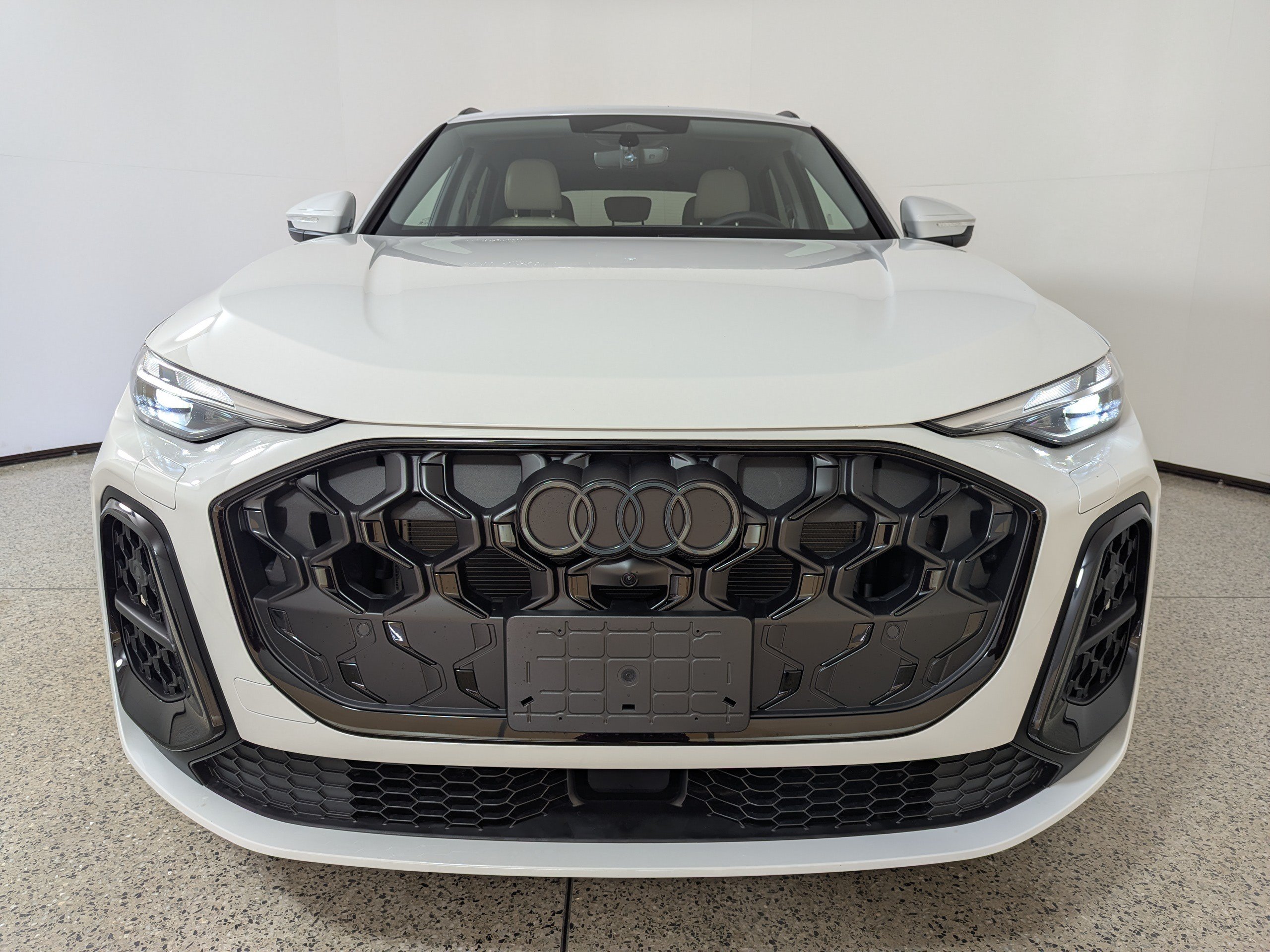 New 2026 Audi Q5 2.0T AWD/4WD image 2