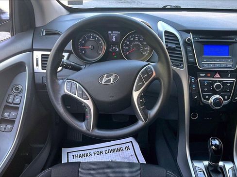 Used 2014 Hyundai Elantra GT FWD image 7