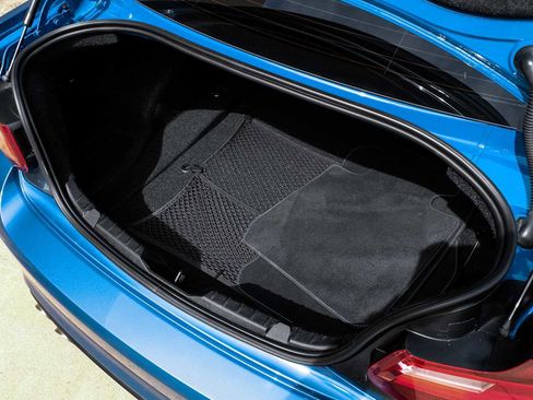 Used 2016 BMW M2 image 47