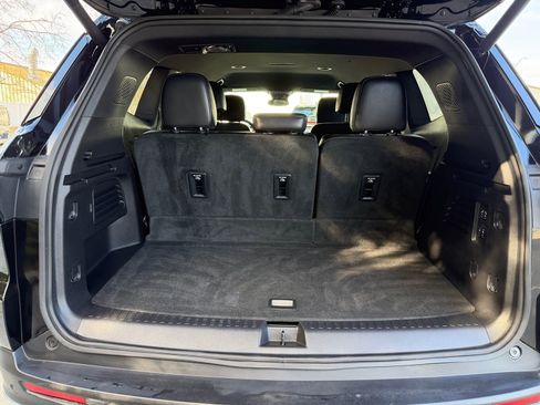 Used 2025 Buick Enclave Preferred w/ Power Package image 15