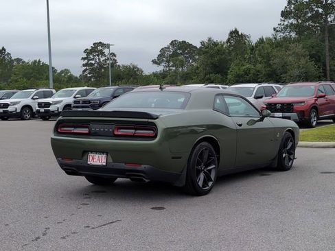 Used 2019 Dodge Challenger R/T Scat Pack RWD image 3