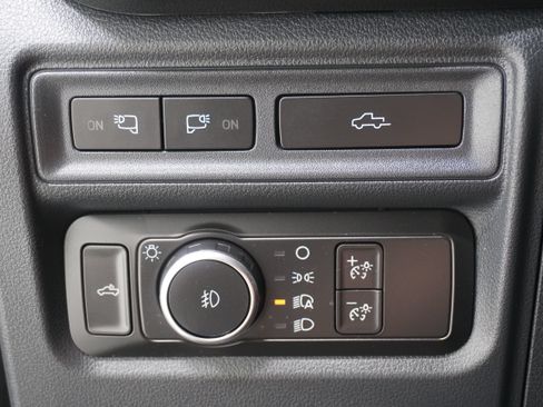 Used 2022 Ford F150 XLT w/ Equipment Group 302A High AWD/4WD image 25