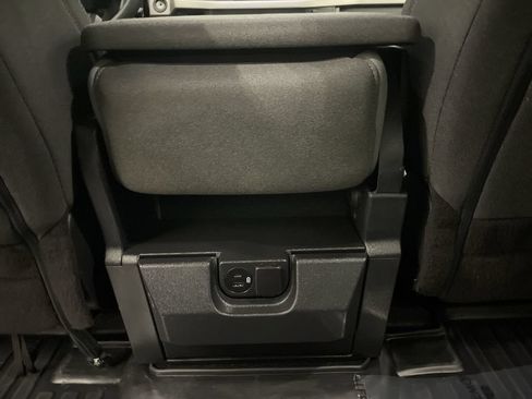 Used 2021 Ford F150 XLT AWD/4WD image 13