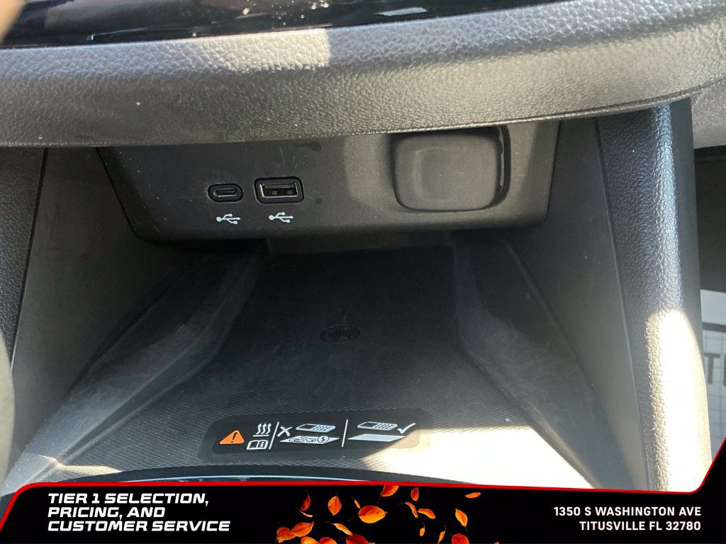 Used 2024 Buick Envista Sport Touring w/ Convenience II Package FWD image 28