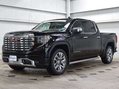 Used 2024 GMC Sierra 1500 Denali w/ Denali Reserve Package AWD/4WD image 3