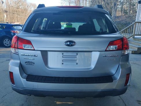 Used 2012 Subaru Outback 2.5i w/ Alloy Wheel Pkg AWD/4WD image 5