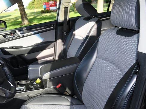 Used 2019 Subaru Legacy 2.5i Sport AWD/4WD image 12