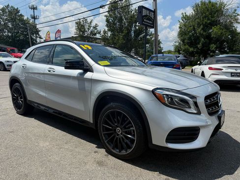 Used 2019 Mercedes-Benz GLA 250 4MATIC image 7