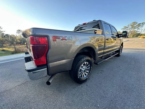 Used 2022 Ford F350 Lariat w/ Lariat Value Package image 7