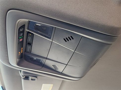 Used 2023 GMC Acadia SLE w/ Driver Convenience Package image 25