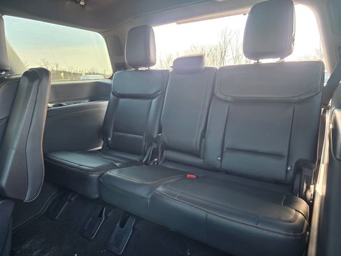 New 2025 Ford Expedition Tremor image 28