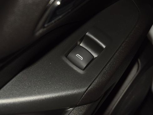 New 2026 Chevrolet Trax LT w/ Driver Confidence Package FWD image 39